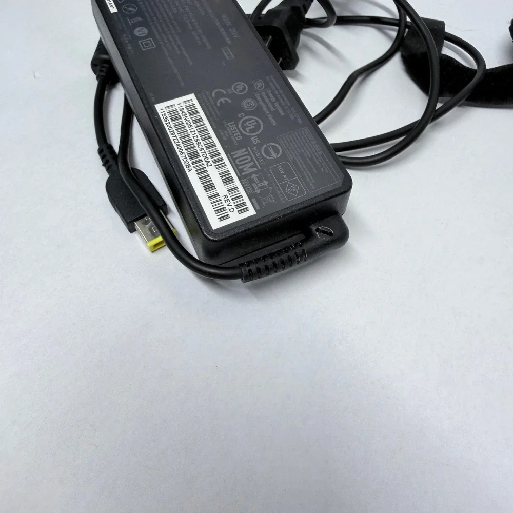 Lenovo 90W 20V AC Adapter Laptop Charger ADLX90NCC2A Slim Tip 45N0251 Black